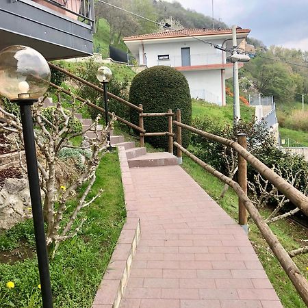 La Casa Di Rose Villa Fonteno Exteriör bild
